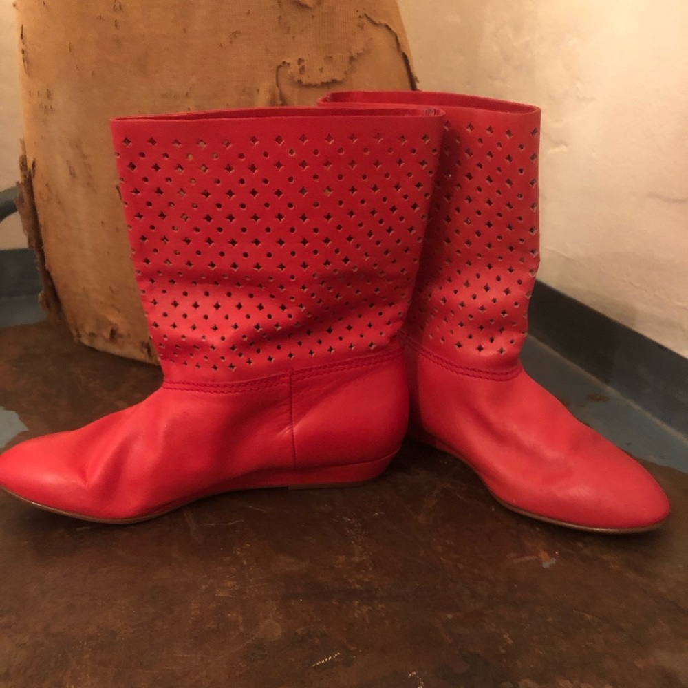 Vintage Backstock! 80’s Red Leather Bootie